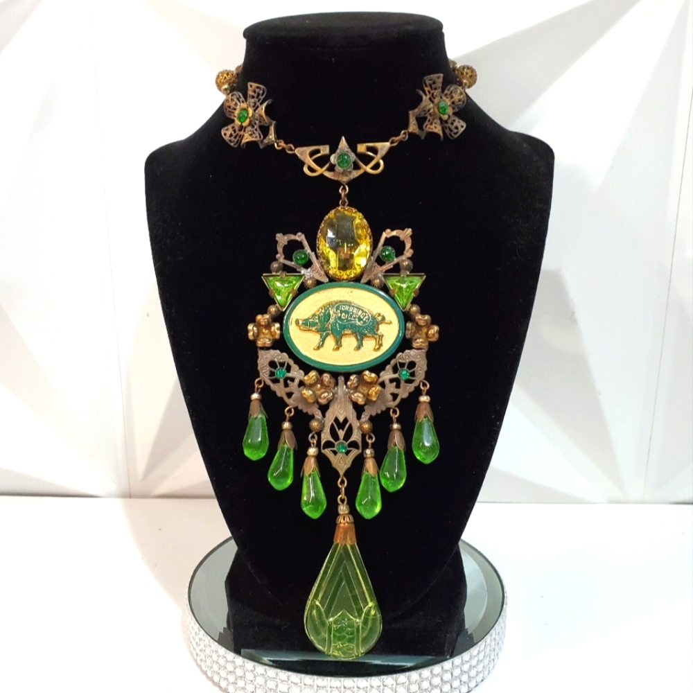 1 of a Kind Vintage CZECH Uranium Glass Boar Necklace 4 Luck - Picture 1 of 11